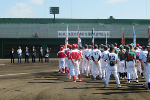 写真：8月24日還暦軟式野球大会の様子