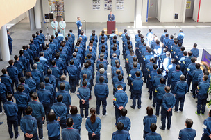 写真：3月6日福島第一原子力発電所内を視察