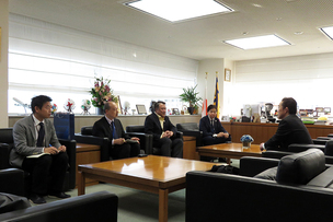 写真：1月26日サッカー協会・早稲田大学と意見交換