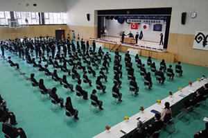 写真：ふたば未来学園中学校・高等学校の卒業証書授与式の様子