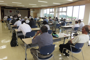 写真：説明会の様子