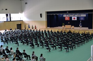 写真：ふたば未来学園中学校開校式・高等学校入学式の様子