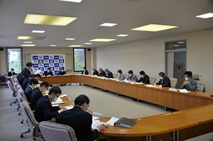 写真：広野町議会全員協議会の様子