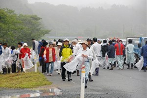 写真：広野町クリーンアップ作戦を実施の様子