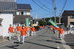 写真：清掃活動の様子