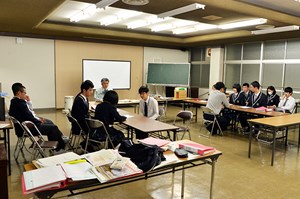 写真：11月8日防災行政学習