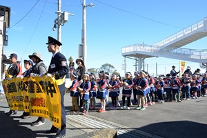 写真：11月16日防火パレード