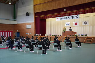 広野中学校入学式