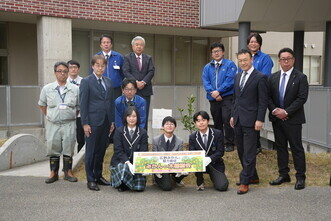 ふたば未来学園×マルト×広野町 みかんの苗木植樹イベント