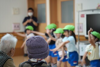 広野こども園・特別養護老人ホーム花ぶさ苑交流会